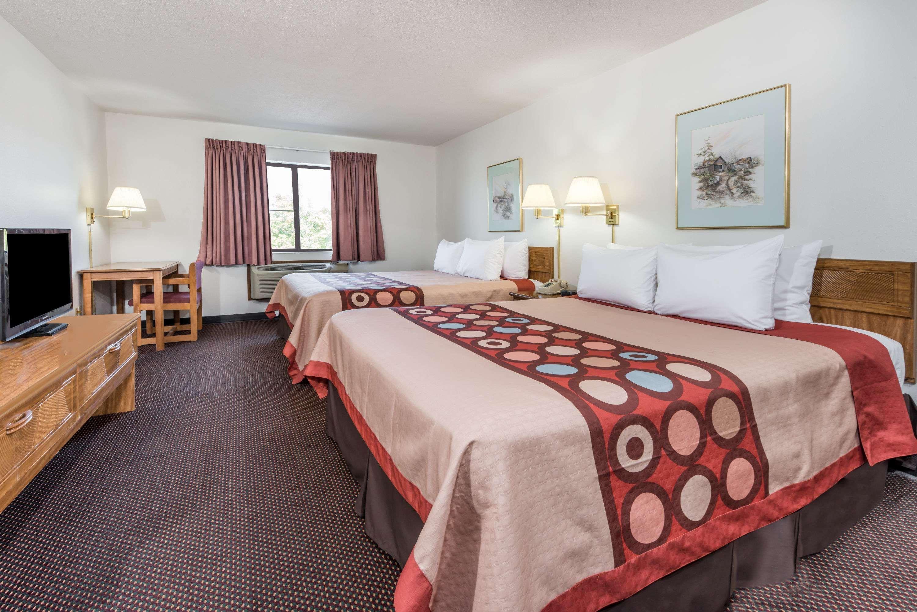 Super 8 By Wyndham